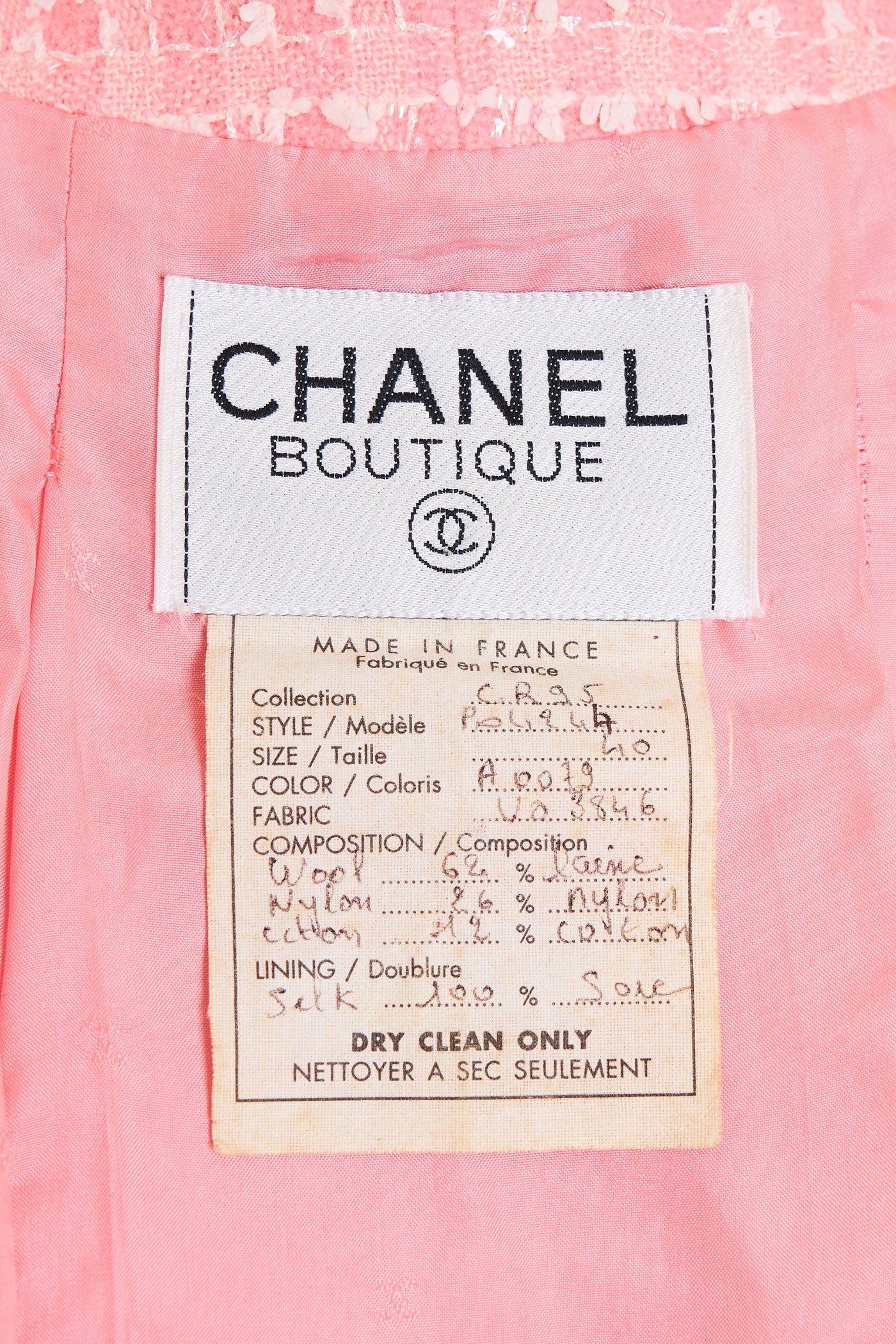 メルCHANEL BOUTIQUE 97cヴィンテージ　クルーズコレクショ Chanel Vintage 1995 Cruise Pink Sparkly Tweed Jacket – Anthology