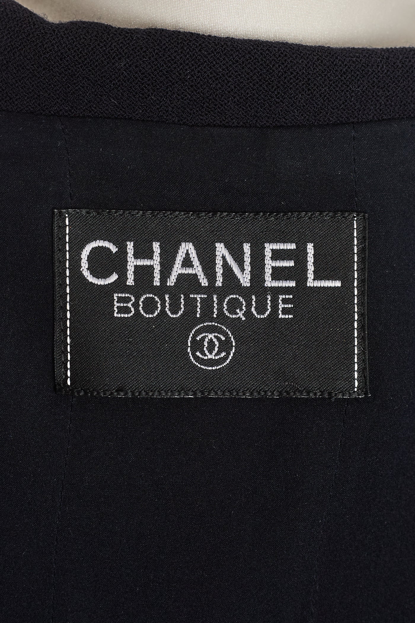 Chanel Vintage 1995 SS Runway Navy Blue Cropped Blazer