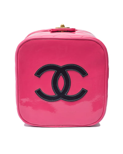 Chanel Vintage 1995 SS Barbie Runway Fuschia Patent Leather Vanity