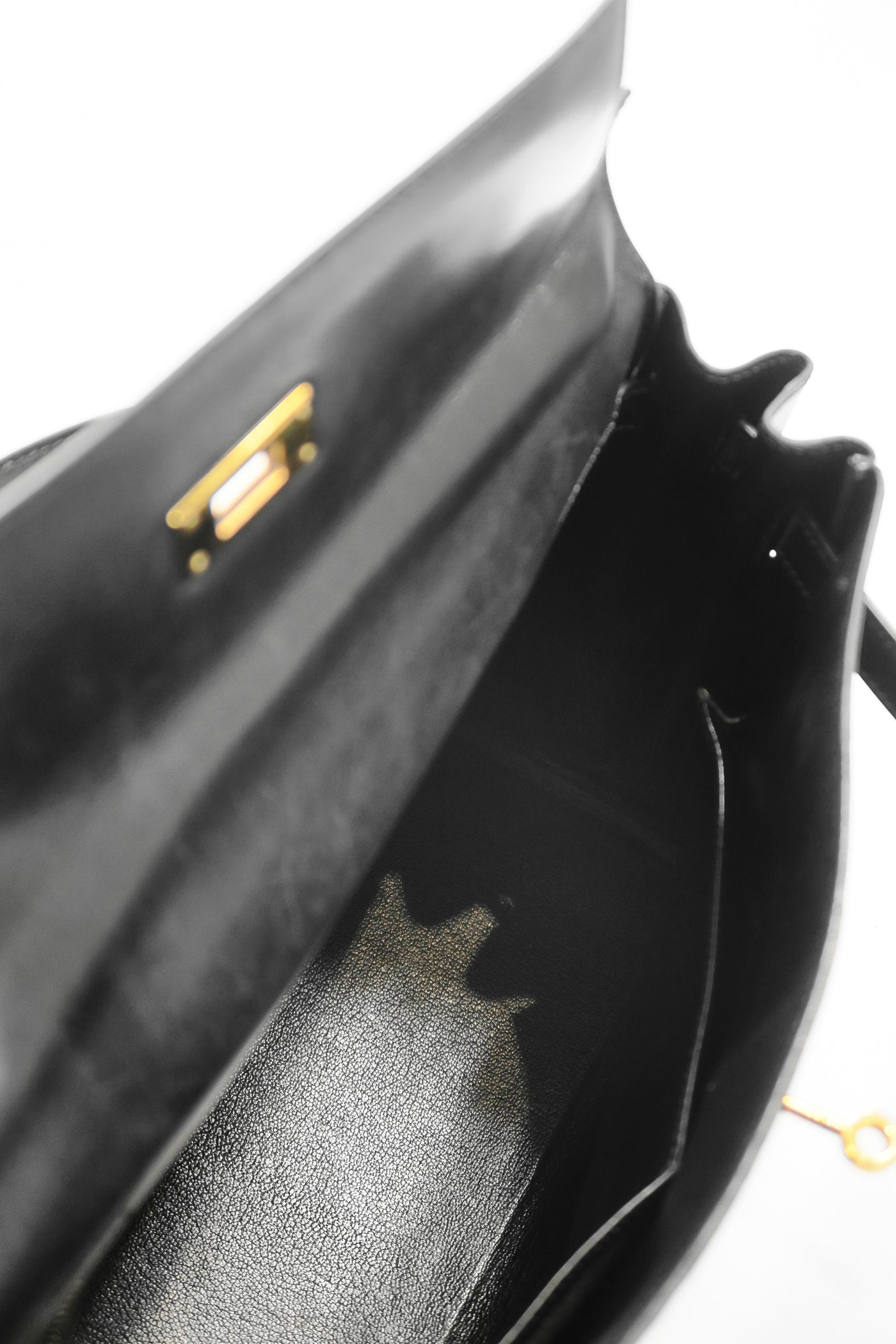 Hermes Vintage Black Box Retourne Kelly 32