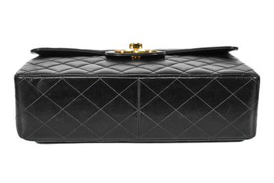 Chanel Vintage Black Lambskin Jumbo Single Flap