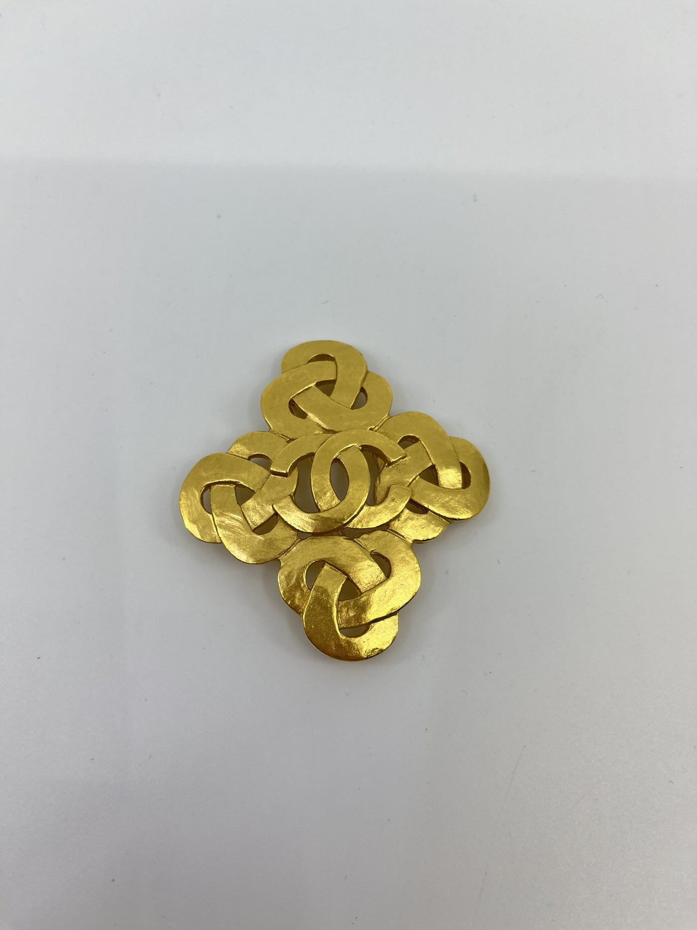 Chanel Vintage Infinity Loop CC Brooch