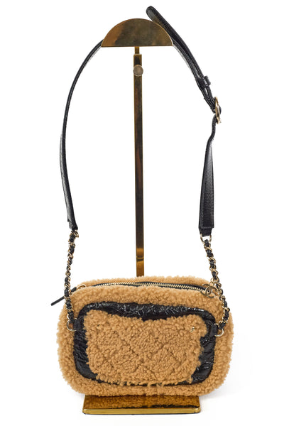 Chanel 2019 FW Runway Shearling and Crumpled Sheepskin CC Belt Bag