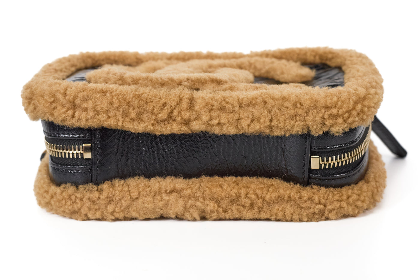 Chanel 2019 FW Runway Shearling and Crumpled Sheepskin CC Belt Bag