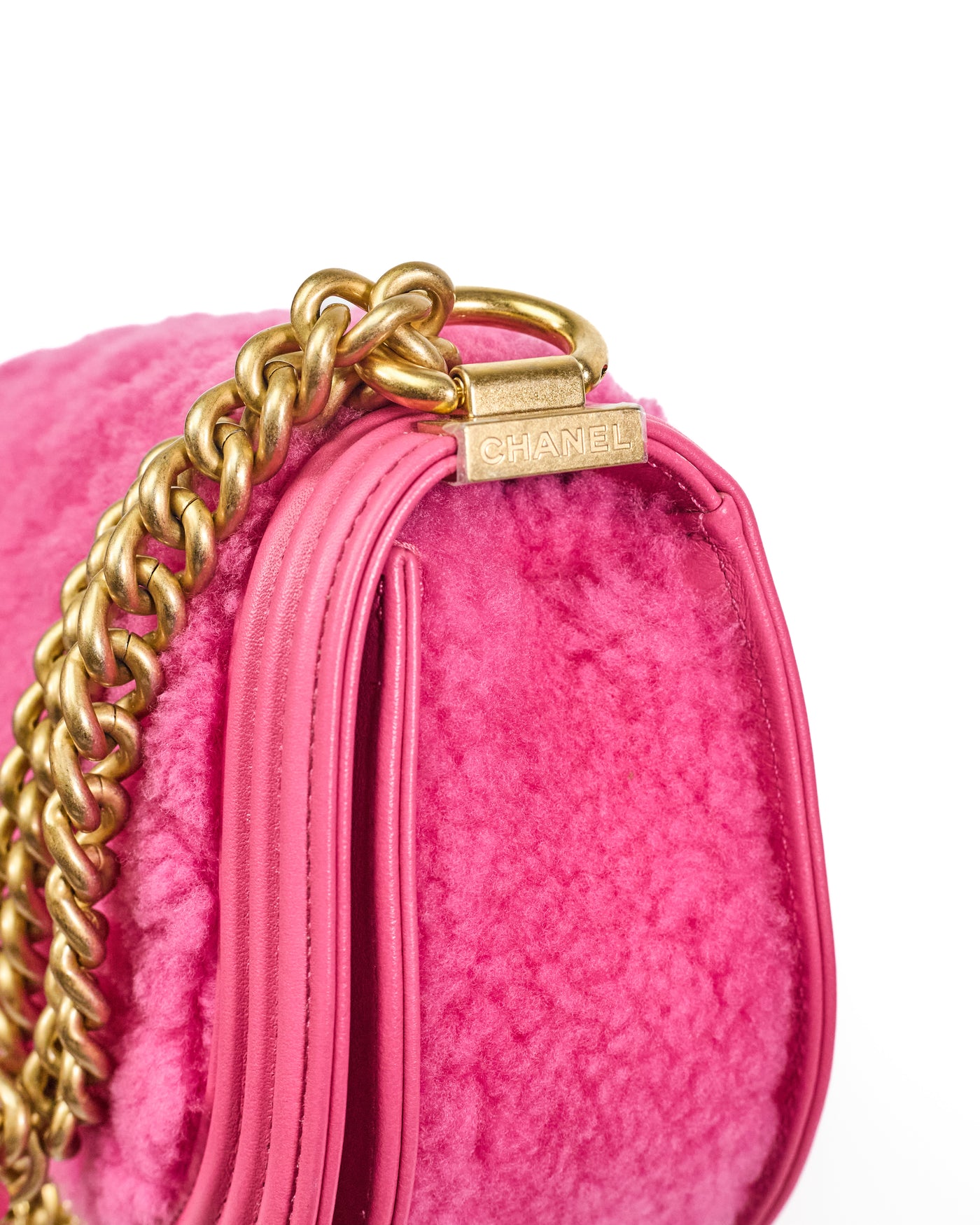 Chanel 2022 FW Runway Pink Shearling and Leather Messenger Boy Bag