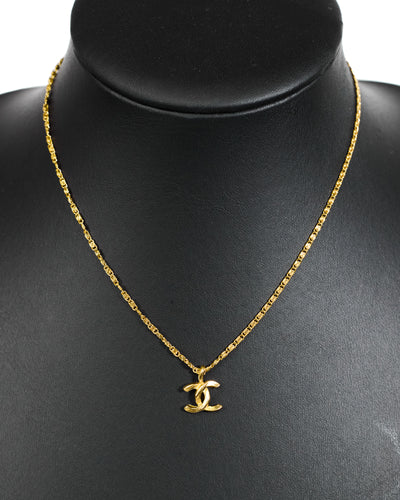 Chanel Vintage CC Pendant Necklace