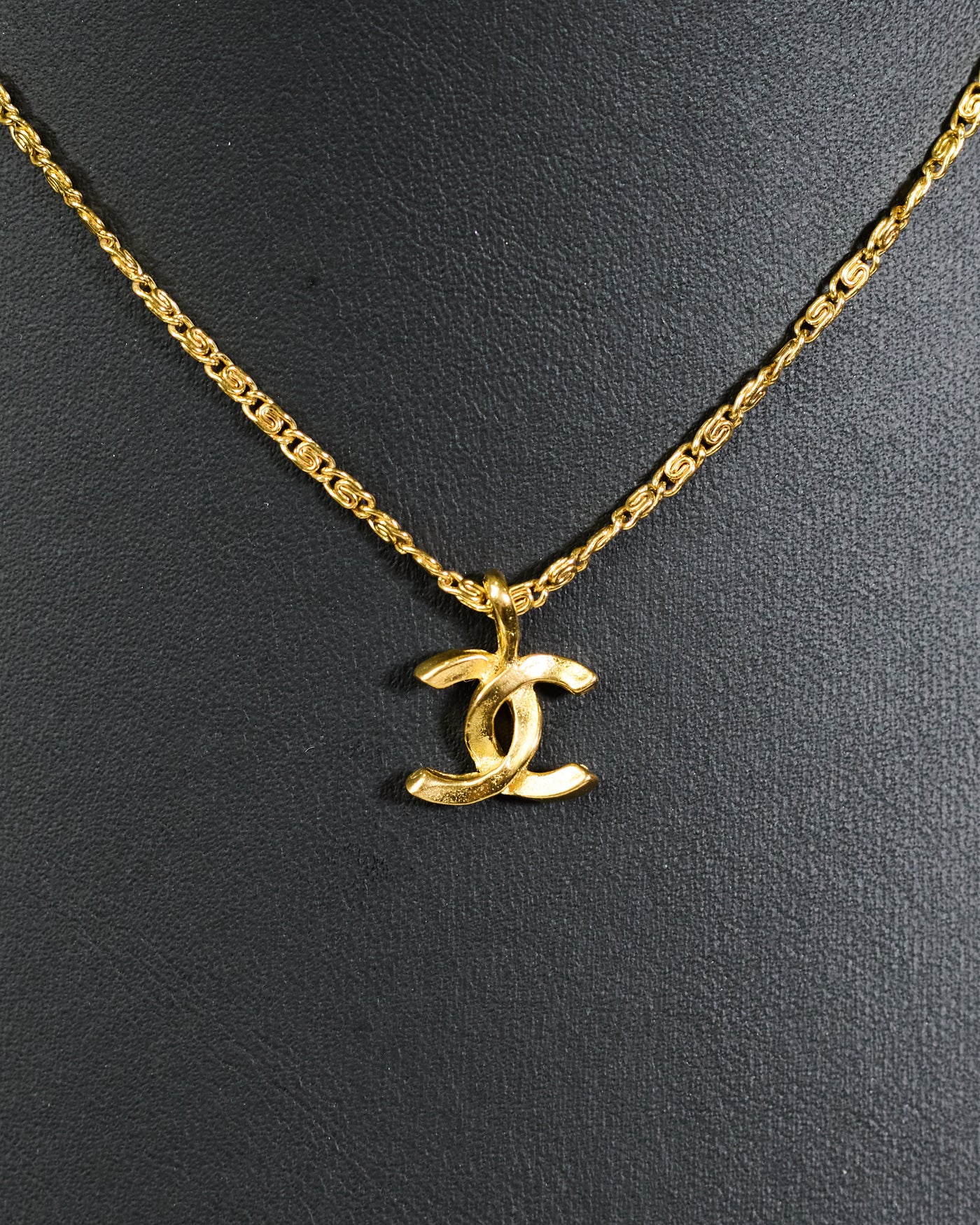 Chanel Vintage CC Pendant Necklace