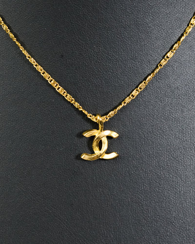 Chanel Vintage CC Pendant Necklace