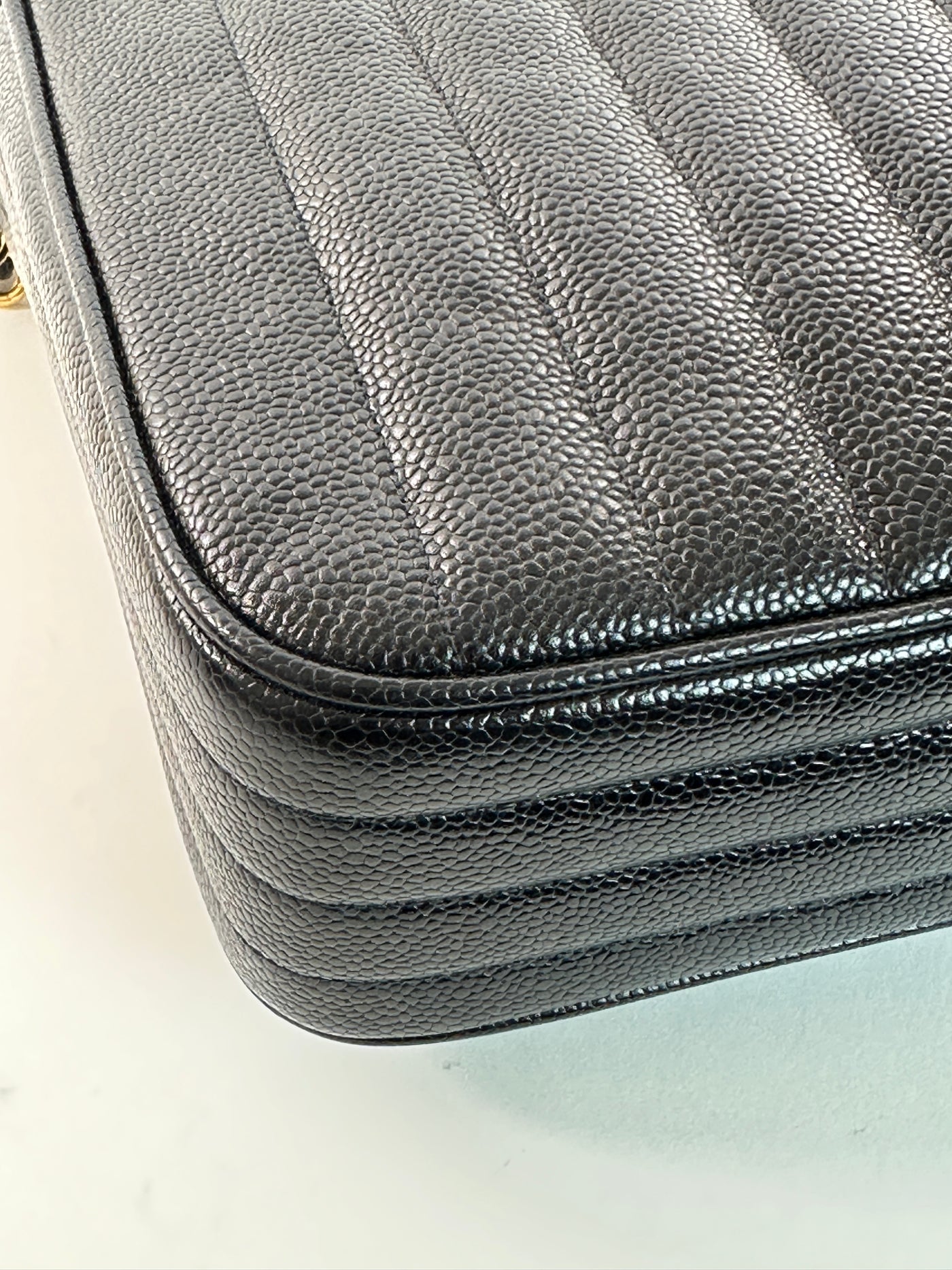 Chanel Rare Vintage Mademoiselle Maxi Caviar Envelope Camera Bag