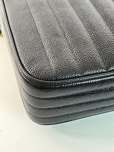 Chanel Rare Vintage Mademoiselle Maxi Caviar Envelope Camera Bag