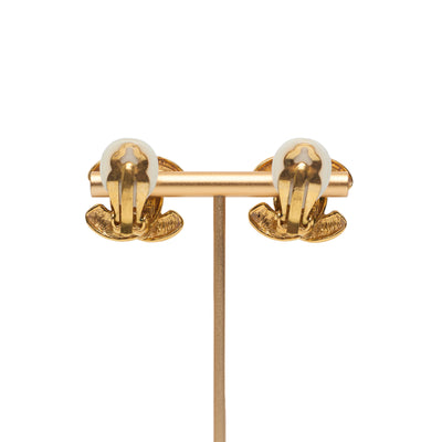 Chanel Vintage Quilted CC Studs