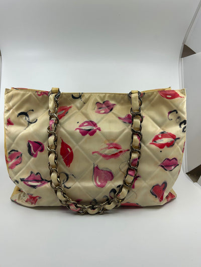 Chanel Runway Lips Print Tote