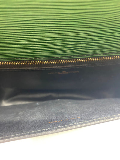 Louis Vuitton Epi Saint Cloud GM
