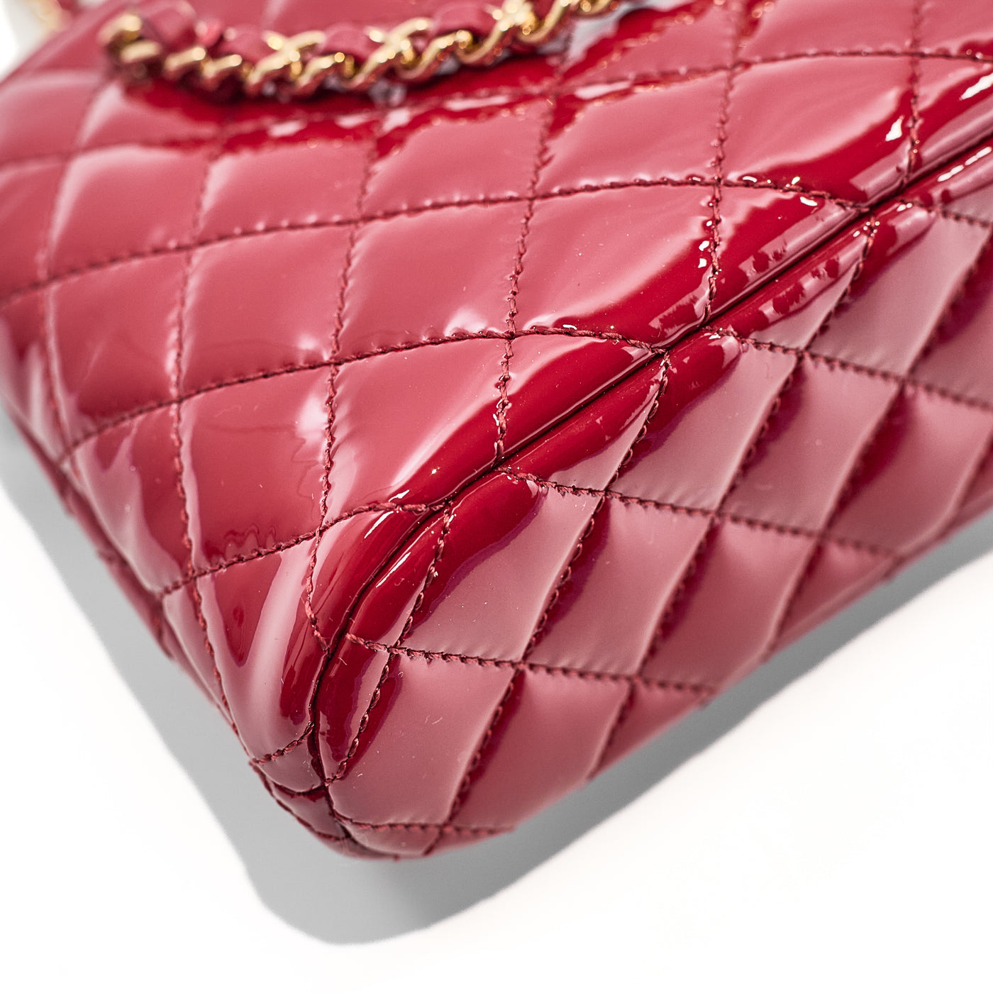 Chanel 2023 SS Red Patent Mini Clutch on Chain