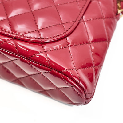 Chanel 2023 SS Red Patent Mini Clutch on Chain