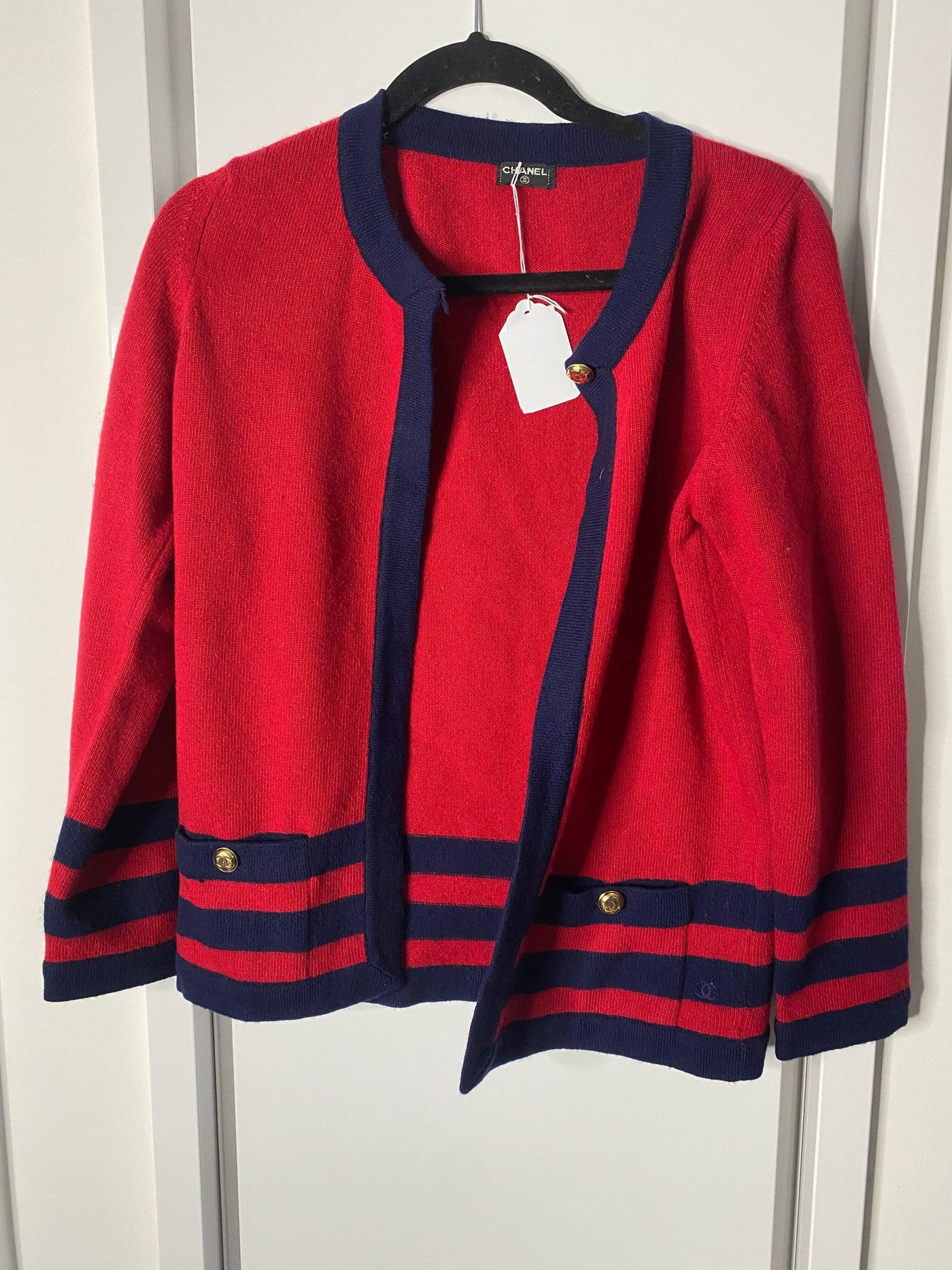 Chanel Vintage Cashmere Sweater