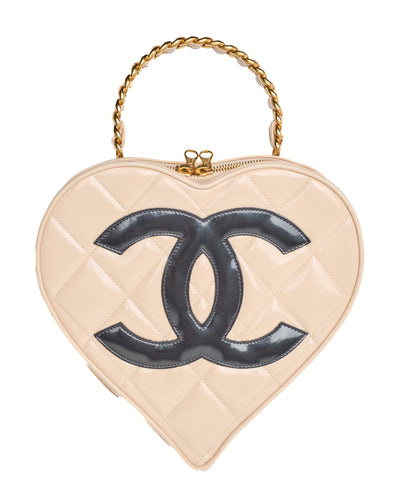 Chanel Rare Vintage 1995 SS Barbie Runway Beige CC Heart Bag