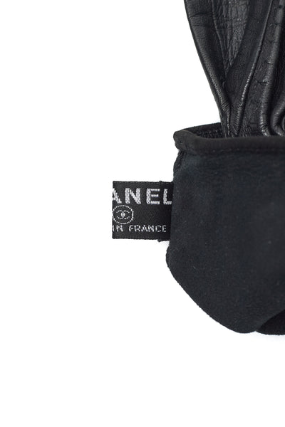 Chanel Turnlock CC Black Leather Gloves