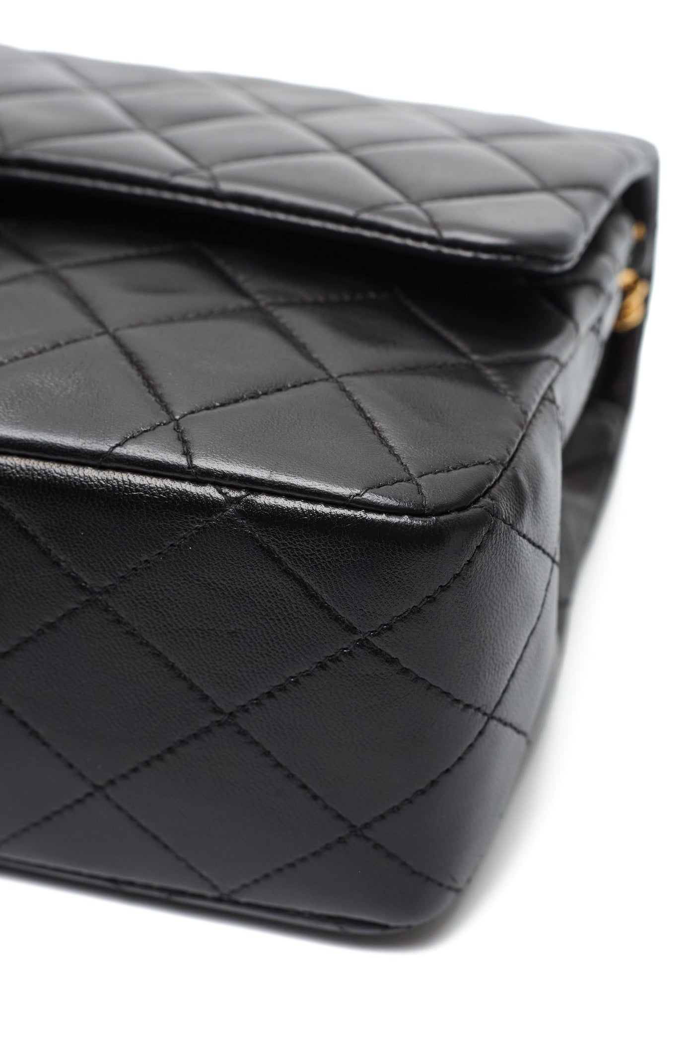 Chanel Vintage Black Lambskin Medium Classic Double Flap