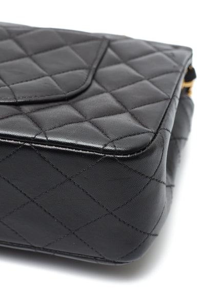 Chanel Vintage Black Lambskin Medium Classic Double Flap