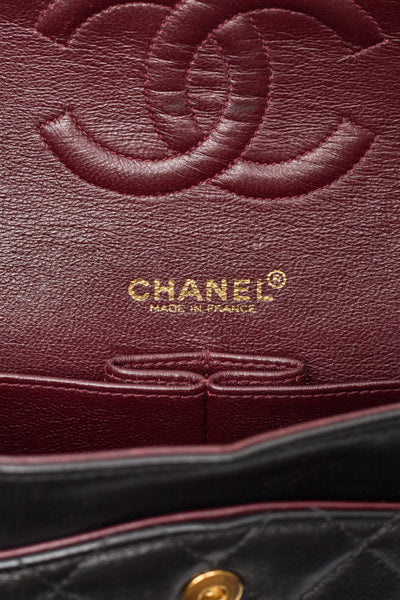 Chanel Vintage Black Lambskin Medium Classic Double Flap