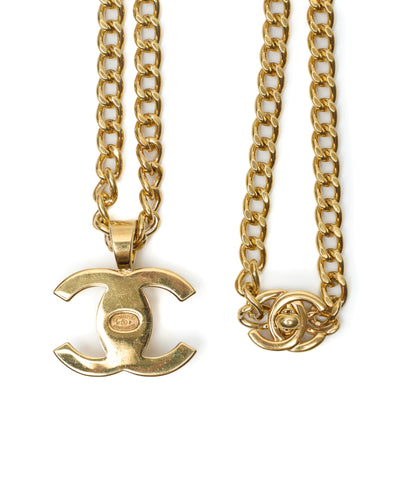 Chanel Vintage Gold Turnlock Pendant Necklace