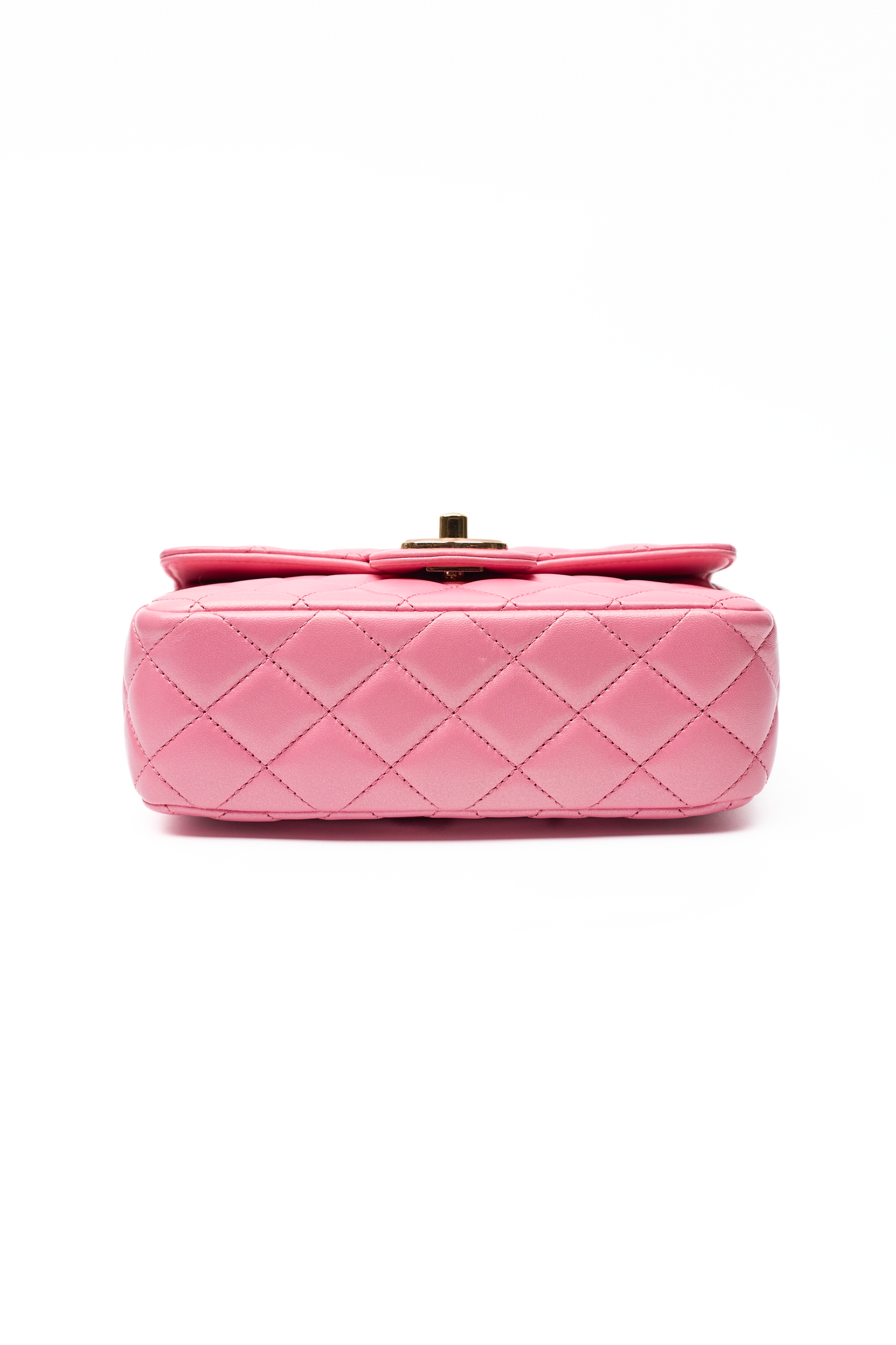 Chanel 2023 Iridescent Pink Lambskin Candy Heart CC Flap Bag