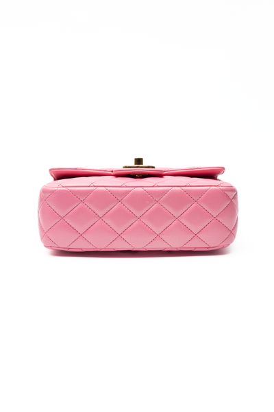 Chanel 2023 Iridescent Pink Lambskin Candy Heart CC Flap Bag