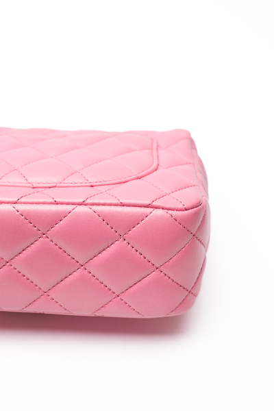 Chanel 2023 Iridescent Pink Lambskin Candy Heart CC Flap Bag