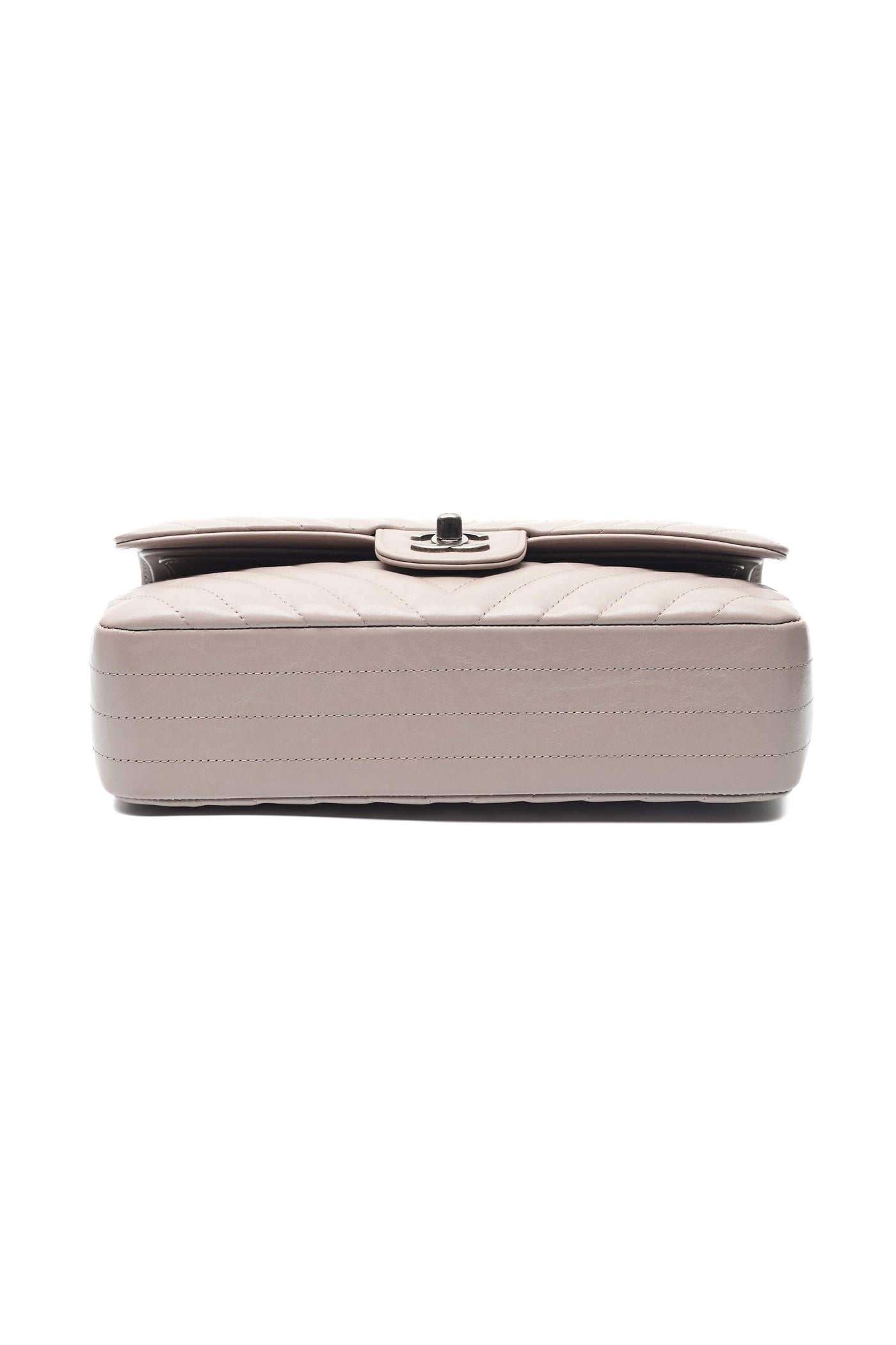 Chanel Taupe Crinkled Calfskin Chevron Medium Classic Double Flap