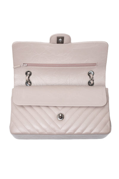 Chanel Taupe Crinkled Calfskin Chevron Medium Classic Double Flap