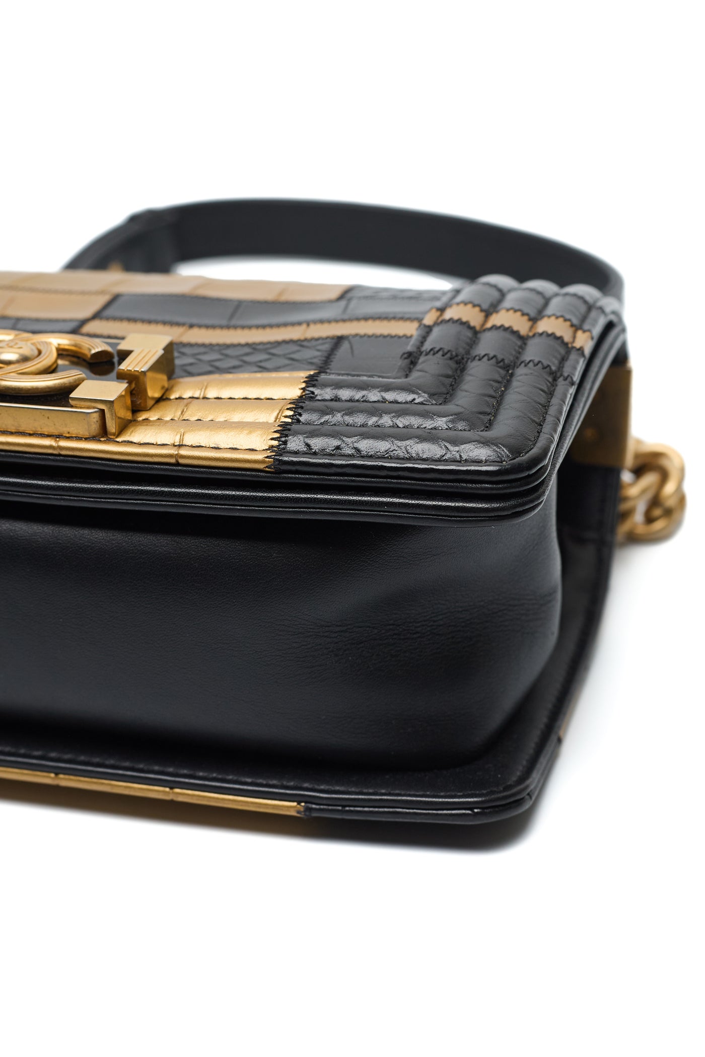 Chanel 2019 Pre-Fall Metier D'Arts Egyptian Collection Croc Embossed Small Boy Bag