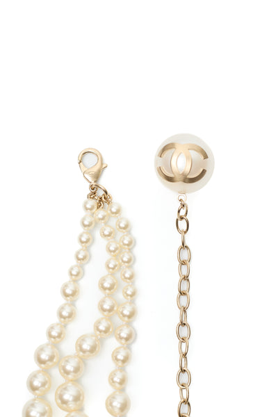 Chanel 2014 SS Runway XXL Pearl Choker