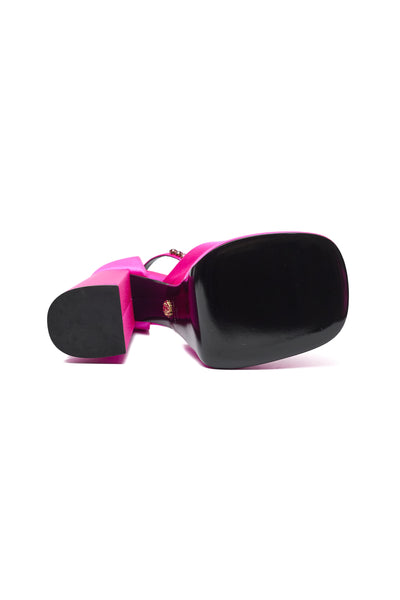 Versace Runway Fuschia Pumps 38.5