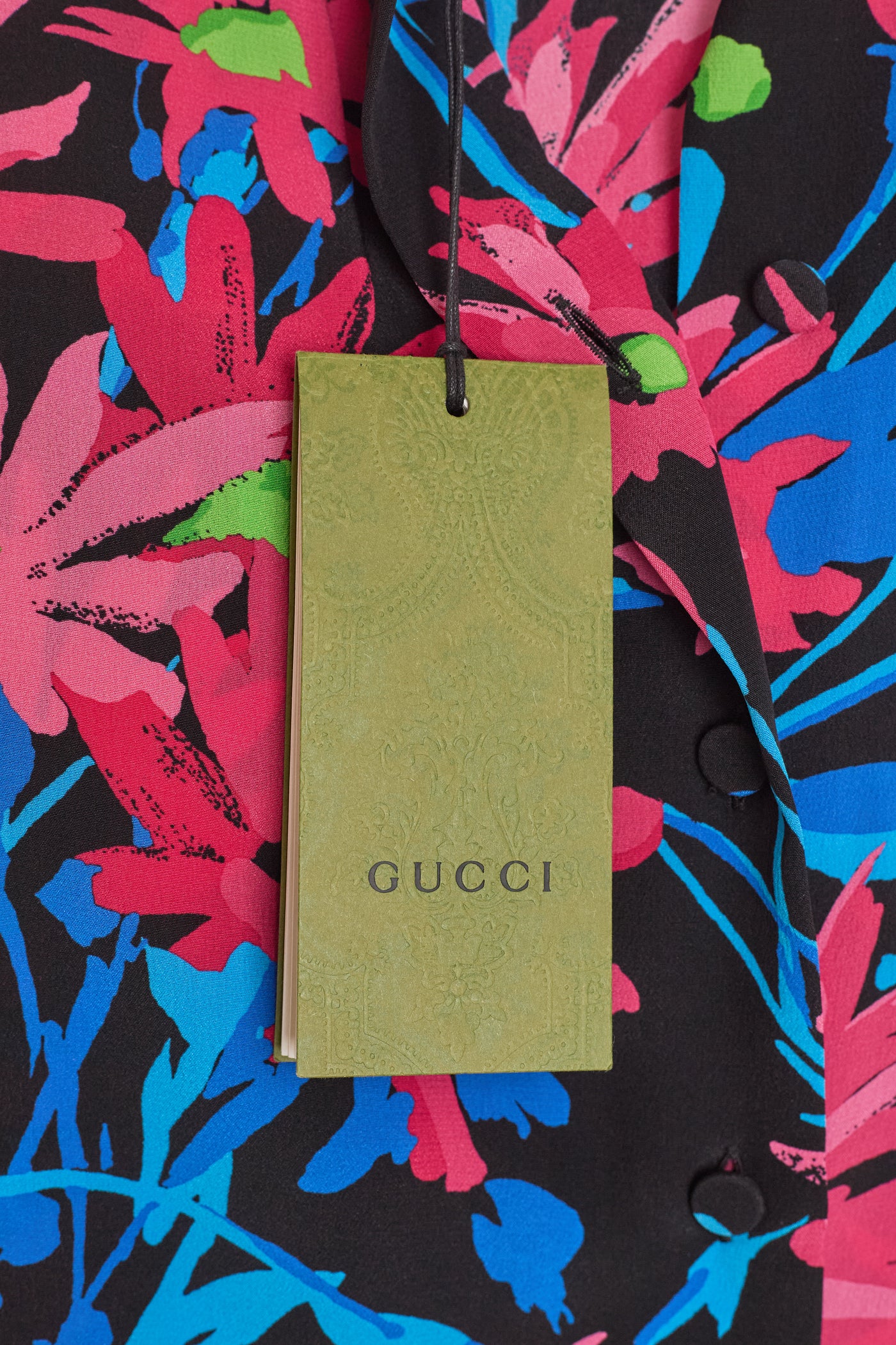 Gucci Ken Scott Collaboration Floral Silk Shirt with Belt/Tie